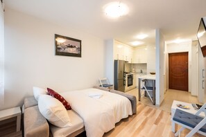 1 Schlafzimmer, Bügeleisen/Bügelbrett, WLAN, Bettwäsche