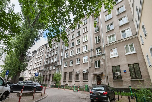 Exterior - Downtown Antique Apartment (Warszawa)