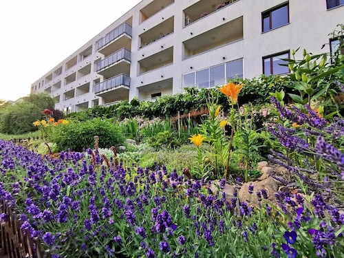 Green District 2BR AirConditioned P
