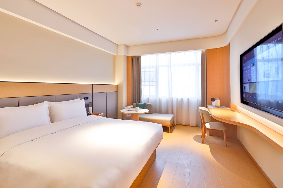 Habitación superior | 1 dormitorio, edredones de plumas, espacio para trabajar con un portátil
