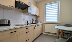 Fridge, microwave, stovetop, toaster