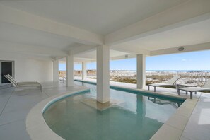 Pool - The White House - Pet Friendly Luxury Beachfront Vacation Rental with Private Pool & Beach Access (Destin)