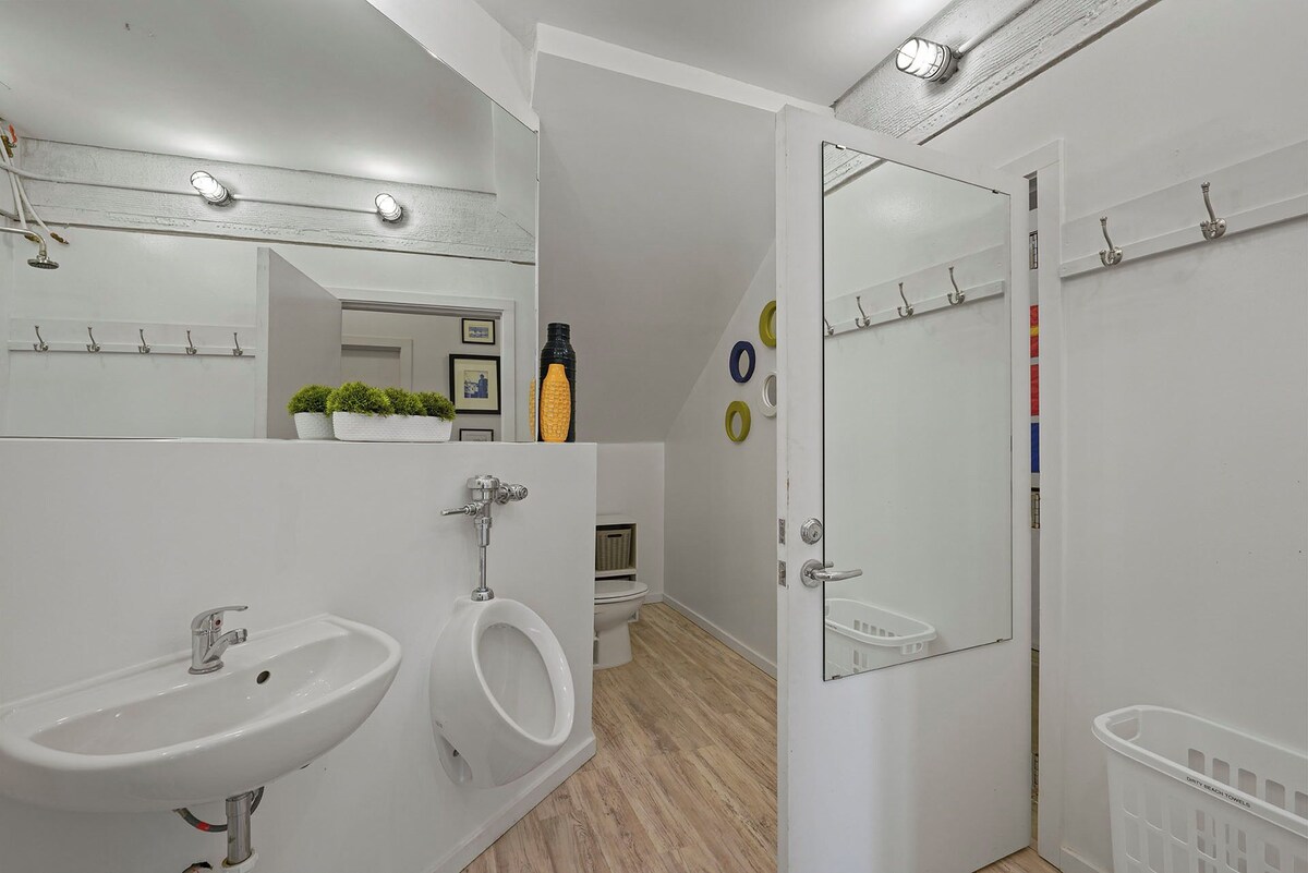 Photo 42 of The White House - Pet Friendly Luxury Beachfront Vacation Rental with Private Pool & Beach Access