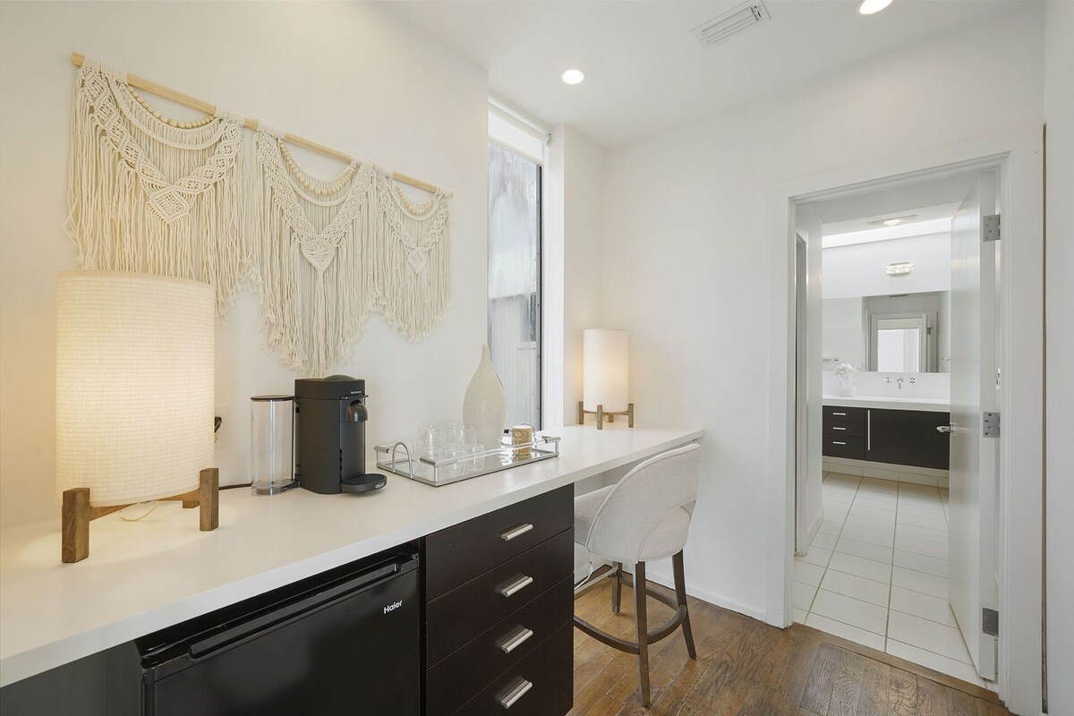 Photo 16 of The White House - Pet Friendly Luxury Beachfront Vacation Rental with Private Pool & Beach Access