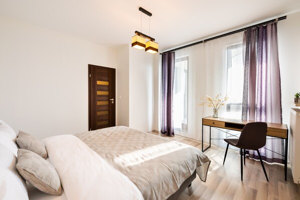 1 bedroom, iron/ironing board, WiFi, bed sheets