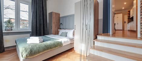 2 室のベッドルーム、アイロン / アイロン台、WiFi、ベッドシーツ