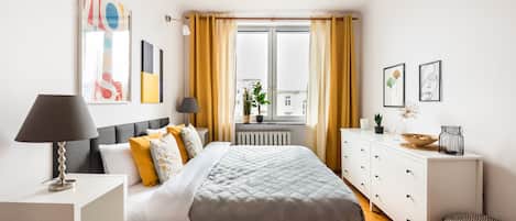 1 habitación, tabla de planchar con plancha, wifi y ropa de cama