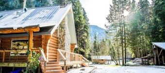 Mt Pilchuck View Cedar's Cabin