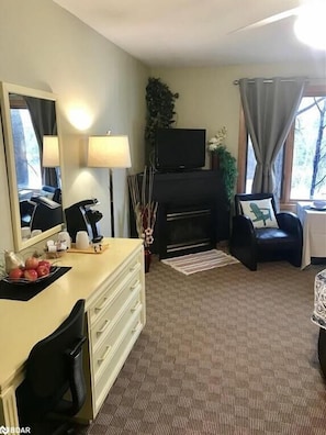 Literie hypoallergénique, décoration personnalisée, bureau