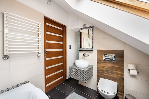 Free toiletries, hair dryer, towels