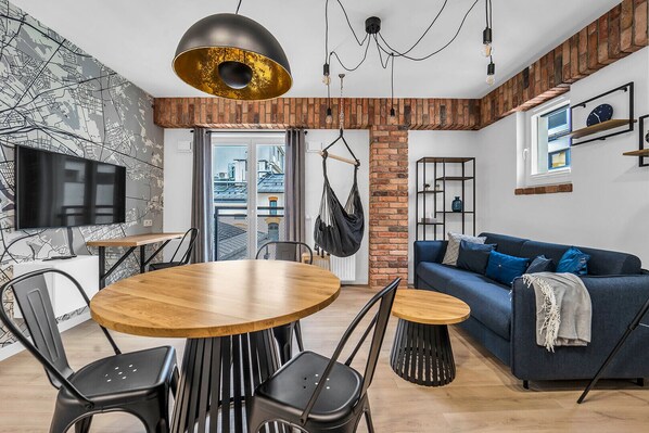 TV - Vistula Loft Blue Apartment (Warszawa)