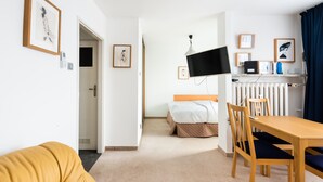 1 Schlafzimmer, Bügeleisen/Bügelbrett, WLAN, Bettwäsche