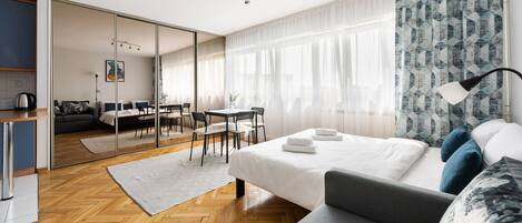 1 chambre, fer et planche à repasser, Wi-Fi, draps fournis