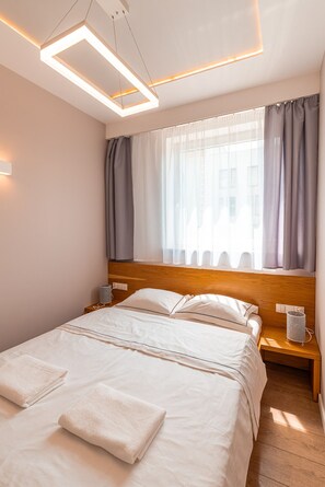 1 多间卧室、熨斗/熨衣板、WiFi