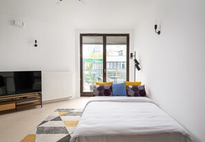 1 bedroom, iron/ironing board, WiFi, bed sheets