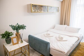 2 chambres, fer et planche à repasser, Wi-Fi, literie fournie