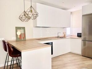 Fridge, microwave, oven, dishwasher - Varillas Luxury Home II (León)