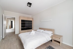 1 室のベッドルーム、アイロン / アイロン台、WiFi、ベッドシーツ