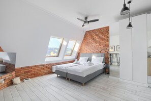 1 室のベッドルーム、アイロン / アイロン台、WiFi、ベッドシーツ
