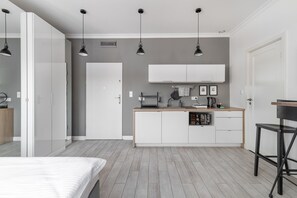 1 chambre, fer et planche à repasser, Wi-Fi, draps fournis