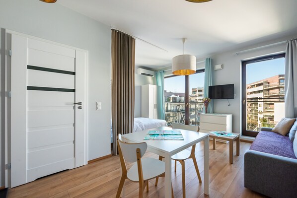 1 多间卧室、熨斗/熨衣板、WiFi