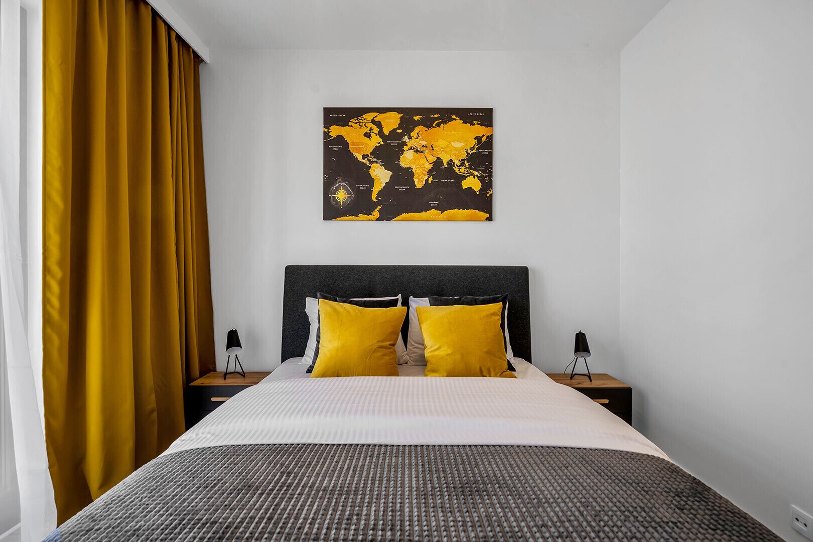 1 chambre, fer et planche à repasser, Wi-Fi, literie fournie