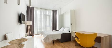 1 bedroom, iron/ironing board, WiFi, bed sheets