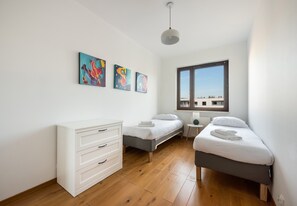 2 Schlafzimmer, Bügeleisen/Bügelbrett, WLAN, Bettwäsche