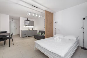 1 bedroom, iron/ironing board, WiFi, bed sheets