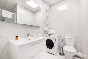Bathroom - New Varsovia Comfort 310 (Warszawa)
