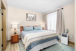 2 dormitorios, tabla de planchar con plancha, wifi gratis y ropa de cama