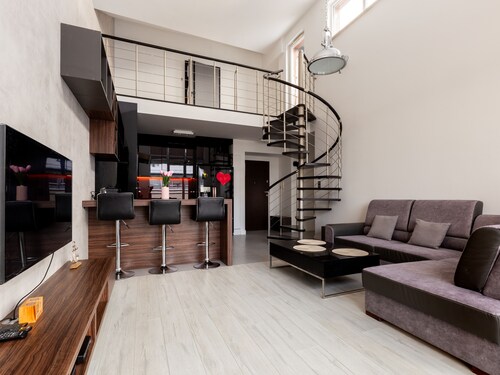 Janki Bryla Two-Level Apartment