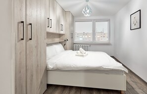 1 sovrum, strykjärn/strykbräda, wi-fi och sängkläder