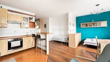 1 makuuhuone, silitysrauta/-lauta, Wi-Fi, vuodevaatteet