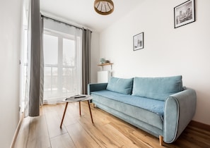 TV - Wola Homely Apartment #88 (Warszawa)