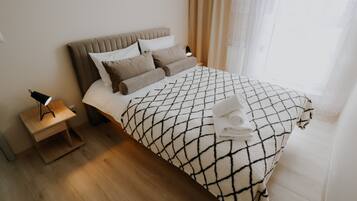 1 bedroom, iron/ironing board, WiFi, bed sheets