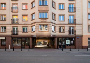 Esterni