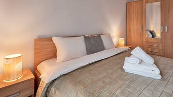 1 quarto, ferros/tábuas de passar roupa, Wi-Fi, roupa de cama