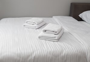 1 bedroom, iron/ironing board, bed sheets