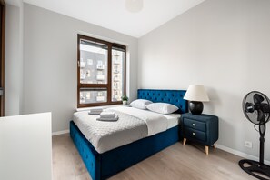1 chambre, fer et planche à repasser, Wi-Fi, literie fournie