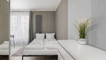 熨斗/熨衫板、Wi-Fi、床單