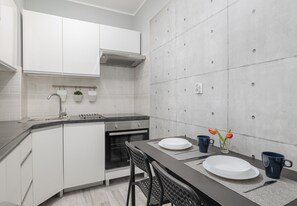 Fridge, oven, stovetop, dishwasher - Emilii Plater Chic Studio (Szczecin)