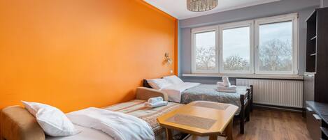 1 quarto, ferros/tábuas de passar roupa, Wi-Fi, roupa de cama