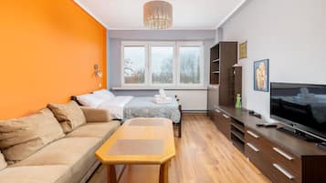 1 slaapkamer, een strijkplank/strijkijzer, wifi, beddengoed
