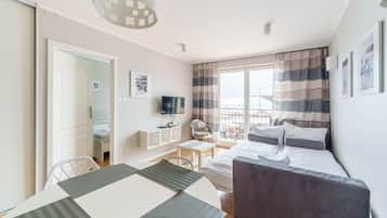 1 bedroom, iron/ironing board, bed sheets