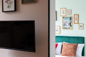 1 bedroom, iron/ironing board, WiFi, bed sheets - Bobrowiecka Cosy Apartment (Warszawa)