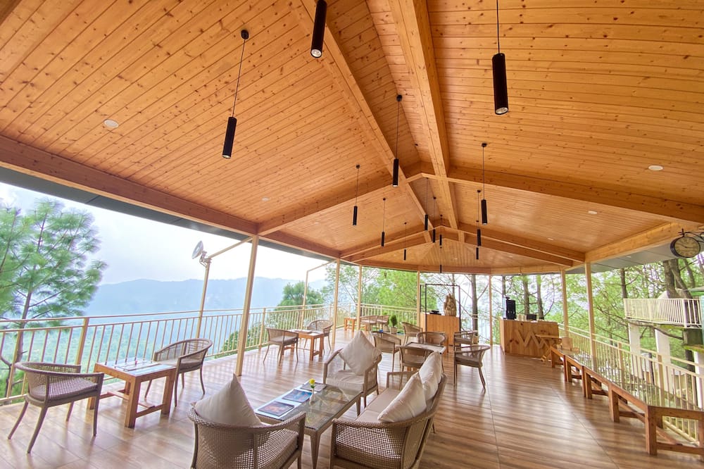 The Woods Retreat