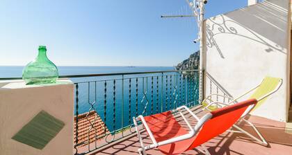 Estate4home - Romantic Antica Sponda