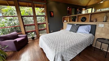 1 bedroom, iron/ironing board, WiFi (free), bed sheets