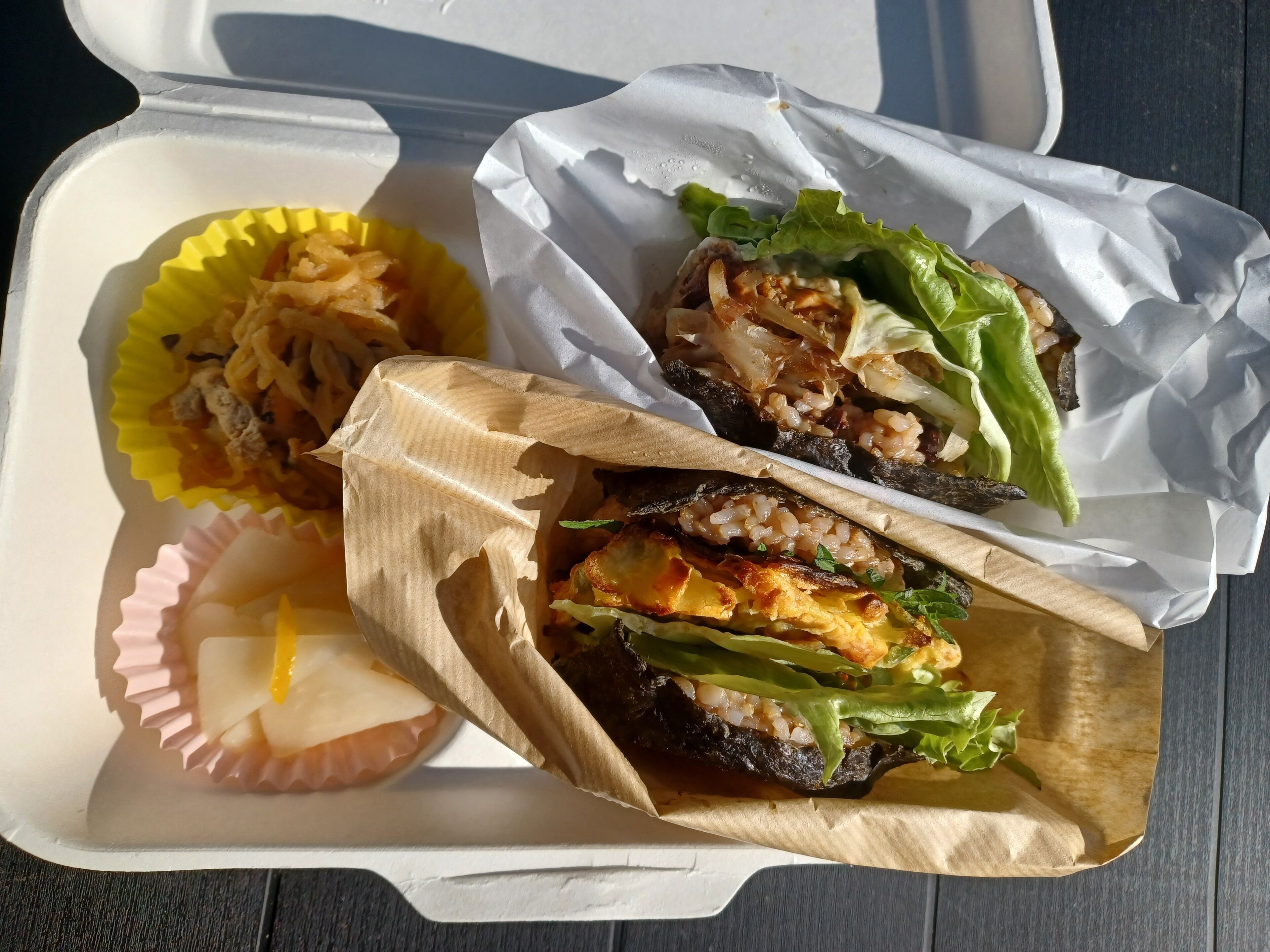 朝食